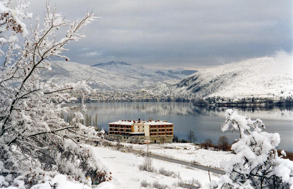Tsamis Hotel Kastoria Ngoại thất bức ảnh